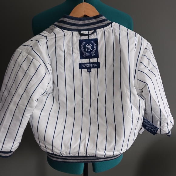 NWOT NYON YANKEES boys Lambskin Leather/ Wool Bomber Jacket Size XS - Picture 3 of 10